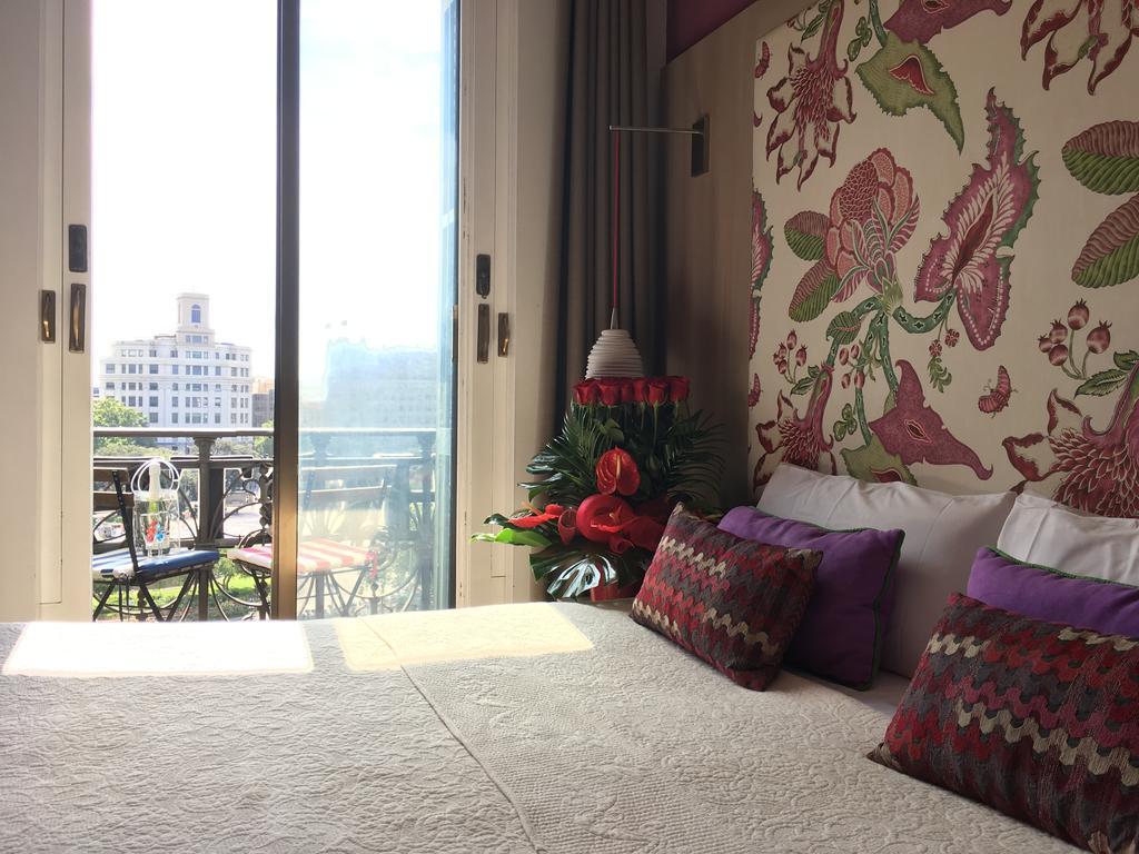 โรงแรมกิเนบรา บาร์เซโลนา ภายนอก รูปภาพ